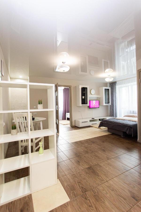центр. вулиця руська. 2 кімнати Apartment